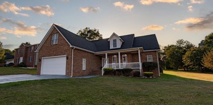 1292 Lake Shore Drive, Forest