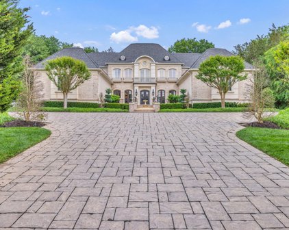 1212 Waterstone Blvd, Franklin