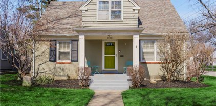 1100 W 76th Street, Kansas City