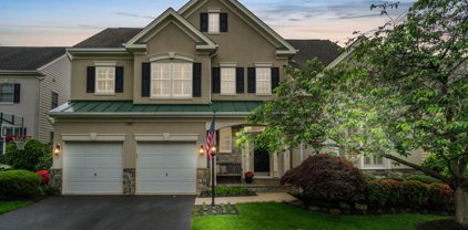 43705 Red House Dr, Leesburg