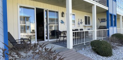 129 Chase Avenue Unit 13L, Russells Point