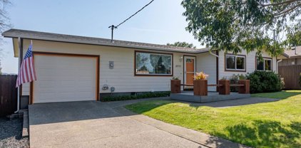 2571 MADRONA ST, North Bend