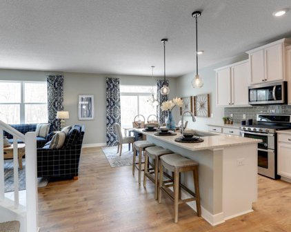 1651 Oak Creek Drive, Chaska