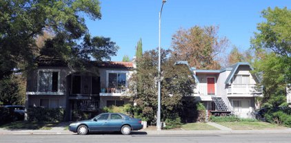 4903 Cowell Boulevard, Davis