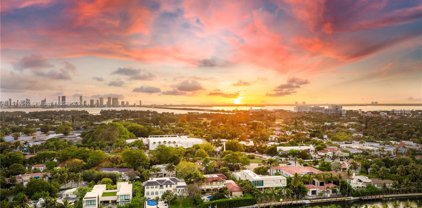 2655 Collins Ave Unit #2302, Miami Beach