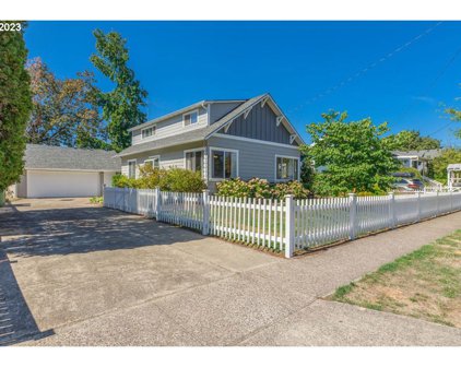 715 S MERIDIAN ST, Newberg