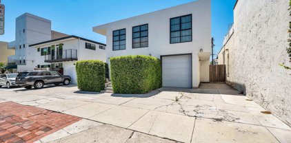 309 S Hamel Rd, Los Angeles