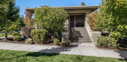 2494 Nw Crossing  Drive, Bend