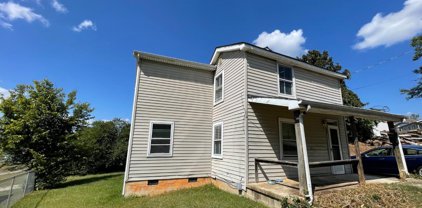 421 Holly Street, Lynchburg