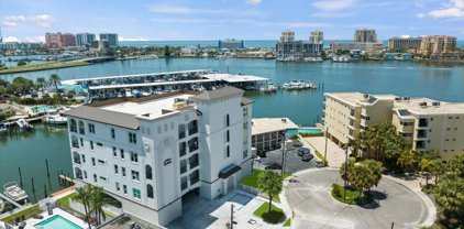 211 Dolphin Point Unit 303, Clearwater