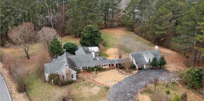 2029 Cox Road, Woodstock