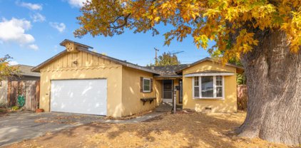 1666 Morgan ST, Mountain View
