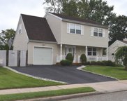 7 Pine Street, Central Islip image