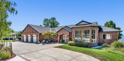 9579 Via Del Cielo, Gilroy