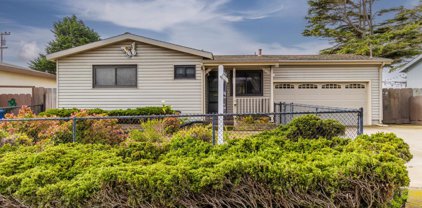 458 Reindollar AVE, Marina