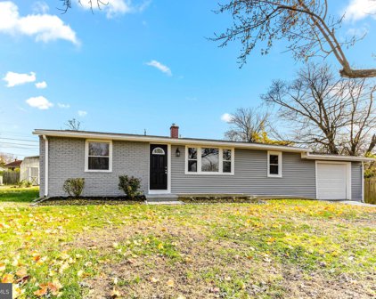 321 Crestwood Ct, Edgewood