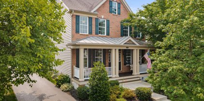43167 Ashley Green Dr, Ashburn