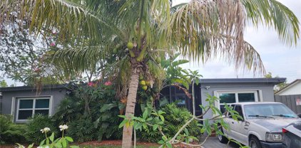 2740 Sw 46th Ct, Dania Beach