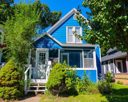 315 Grand Avenue NE, Grand Rapids