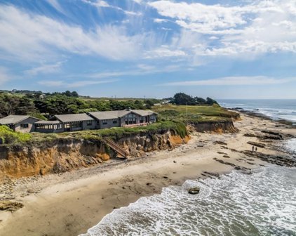 12871 Cabrillo HWY, Pescadero