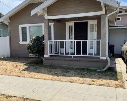 2612 E 11th Street, Long Beach
