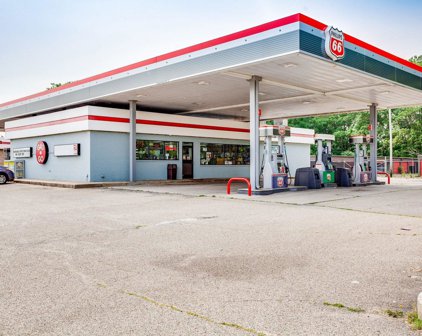 2701 W Lexington Avenue, Elkhart