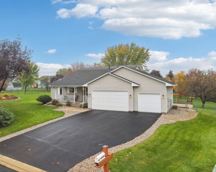 1486 Primrose Lane, Shakopee