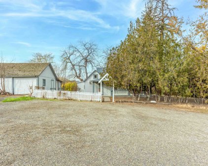 1101 Brown St, Prosser