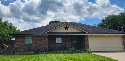 1916 Avenue C, Danbury