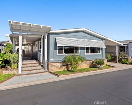 1261 Harbor Lake Avenue, Brea