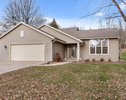 2608 Macarthur Road, Waukesha