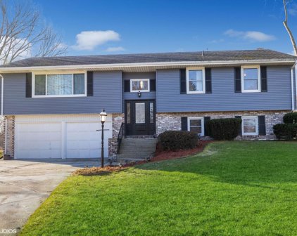 1334 S Manor Drive, St. Joseph
