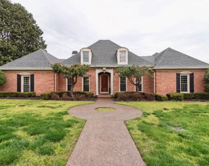 5108 Country Club Dr, Brentwood