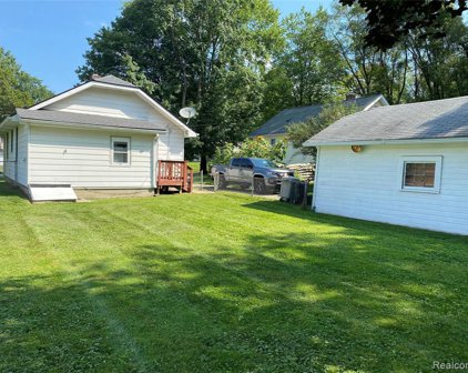 775 ALBERTA, Auburn Hills
