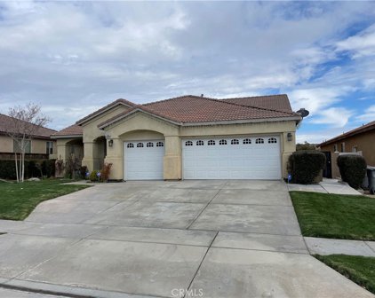 13866 Lemongrass Way, Hesperia