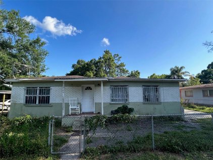 1740 W Powhatan Avenue, Tampa
