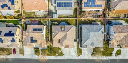 44106 Raven Lane, Lancaster