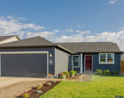 1451 Snowberry Av, Dallas