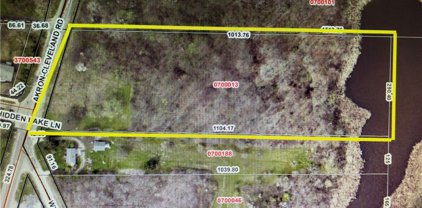 4985 State Road, Peninsula
