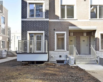 31 Honeycrisp Crescent North Unit 61, Vaughan
