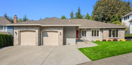 16462 SE 56th Place, Bellevue