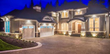 1054 Magnolia Way, Anmore