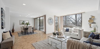 4940 Sentinel Dr Unit #4-204, Bethesda