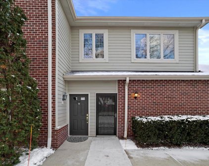4864 South Forest Ridge Drive, New Berlin