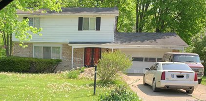 6071 MEADOWWOOD, Grand Blanc