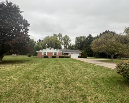 670 E Possum Road, Springfield