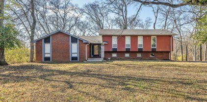 2484 Walker Ln, Nashville