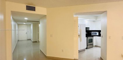 1200 Sw 137th Ave Unit #212E, Pembroke Pines