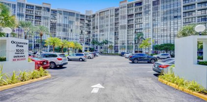 1000 Parkview Dr Unit #831, Hallandale Beach