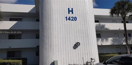 1420 Sheridan St Unit #7H, Hollywood